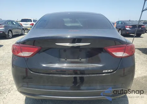 2015 Chrysler 200 Lx z USA, uszkodzony, nr VIN 1C3CCCFB4FN727740